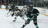 The Bombers look for a way to solve the Miners’ defence.   Tim Brody / Bulletin Photo