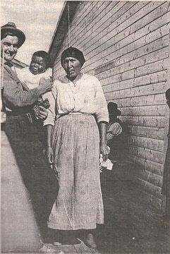 Pic of the Past: Thomas Goodwin and wife Liza Norton with their son