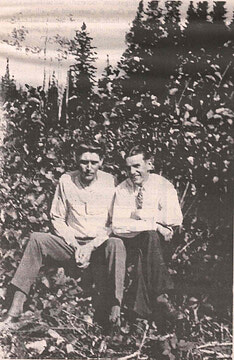 Pic of the Past: Pals Ernie Hoey and Mike Kolody, 1928.