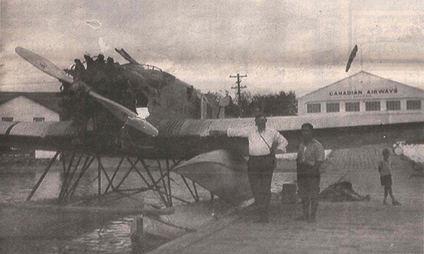 Pic of the Past: Junker's Plane Showing 
