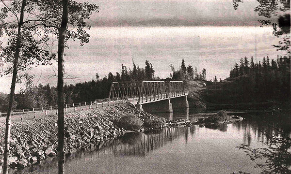 Pic of the Past: Frog Rapids Bridge
