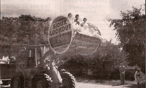 Pic of the Past: Sioux Lookout 50th anniversary parade