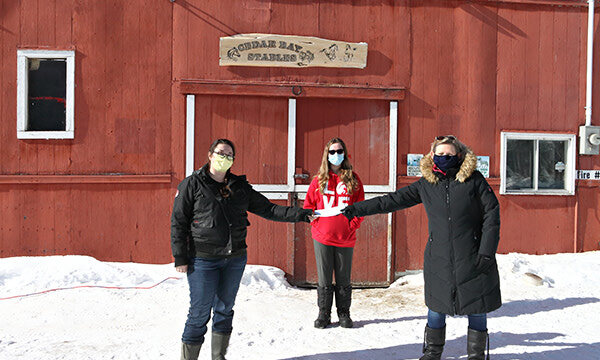 Rotary donation helps horses at Cedar Bay stables 