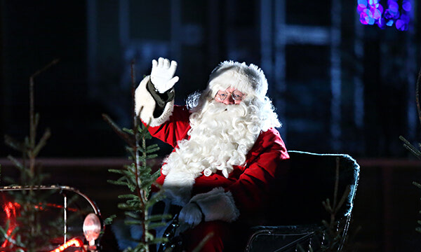 Ontario Declares Santa Claus an Essential Service 