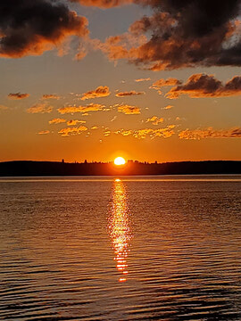 Photography contest highlights beauty of Sioux Lookout area sunsets, engages people around the world