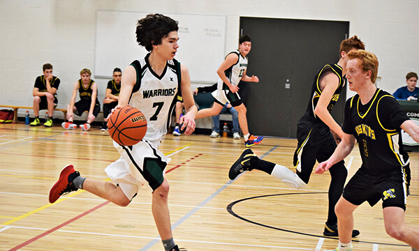Warriors, Muskies clash